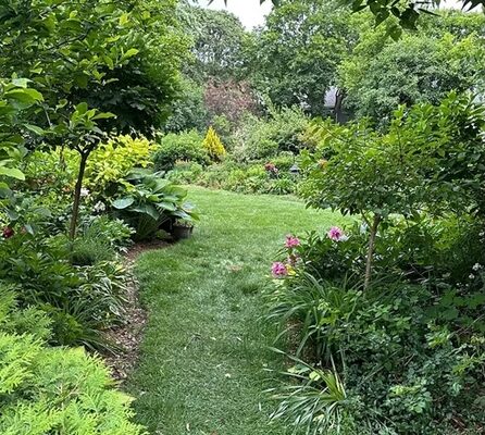 Lisle Woman’s Club 24th Annual Garden Gait